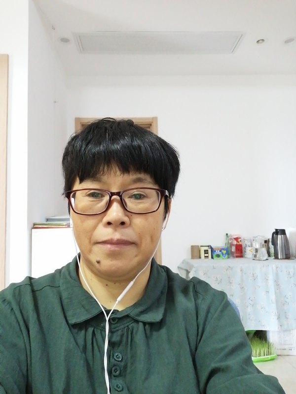 千鸢的第三张照片--烟台相亲服务中心