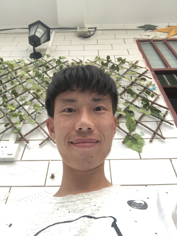 夏天的第三张照片--烟台相亲服务中心