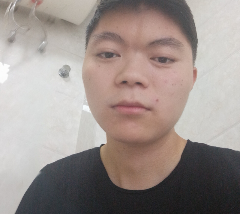 秦洋的第四张照片--烟台相亲服务中心