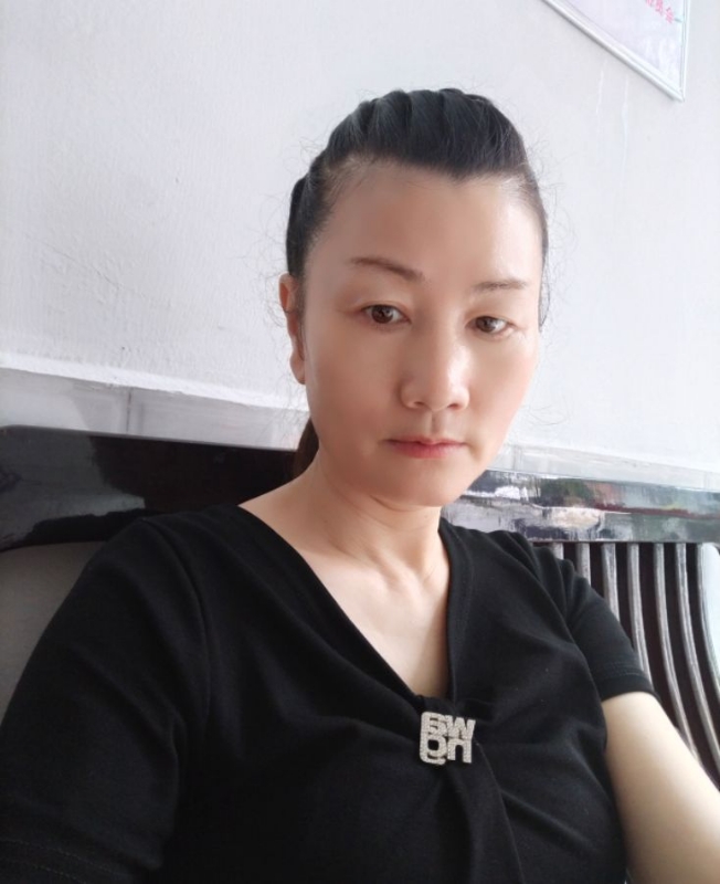 单只蝴蝶的第二张照片--烟台相亲服务中心