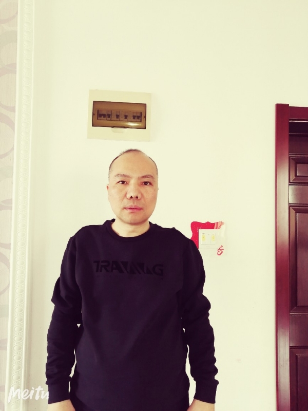 酒香四溢的第四张照片--烟台相亲服务中心