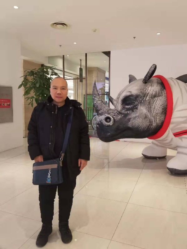 酒香四溢的第五张照片--烟台相亲服务中心