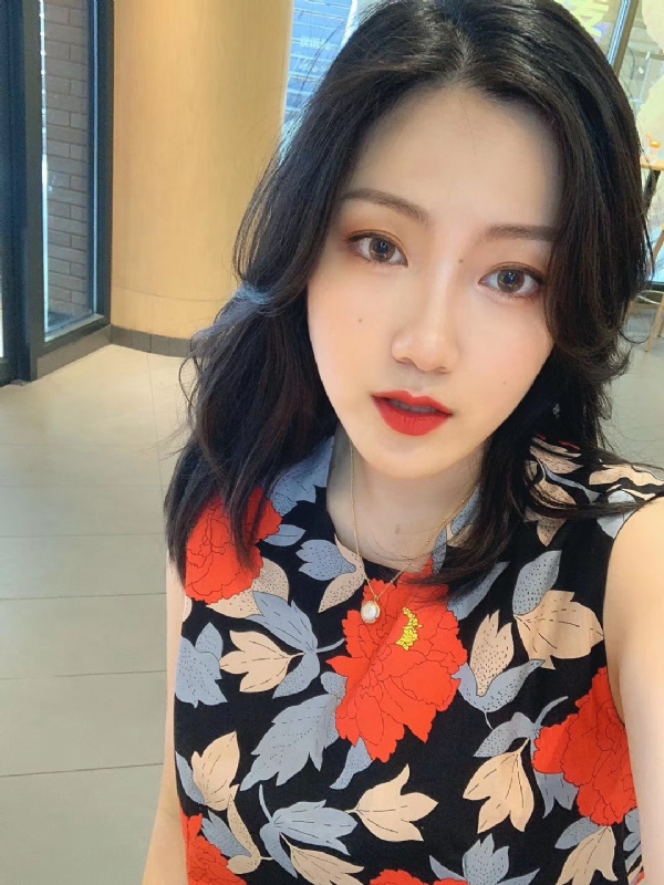 anny的第一张照片--烟台相亲服务中心