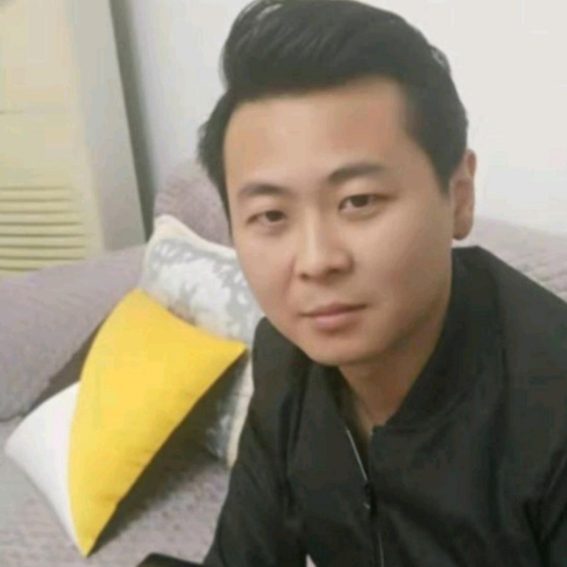 木易先生的第二张照片--烟台相亲服务中心