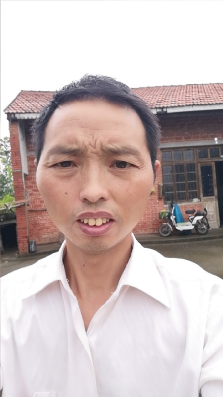 kongyu的第一张照片--烟台相亲服务中心