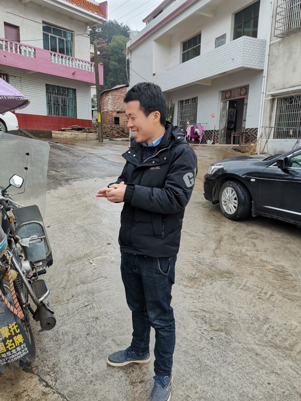 幸运遇见你的第一张照片--烟台相亲服务中心