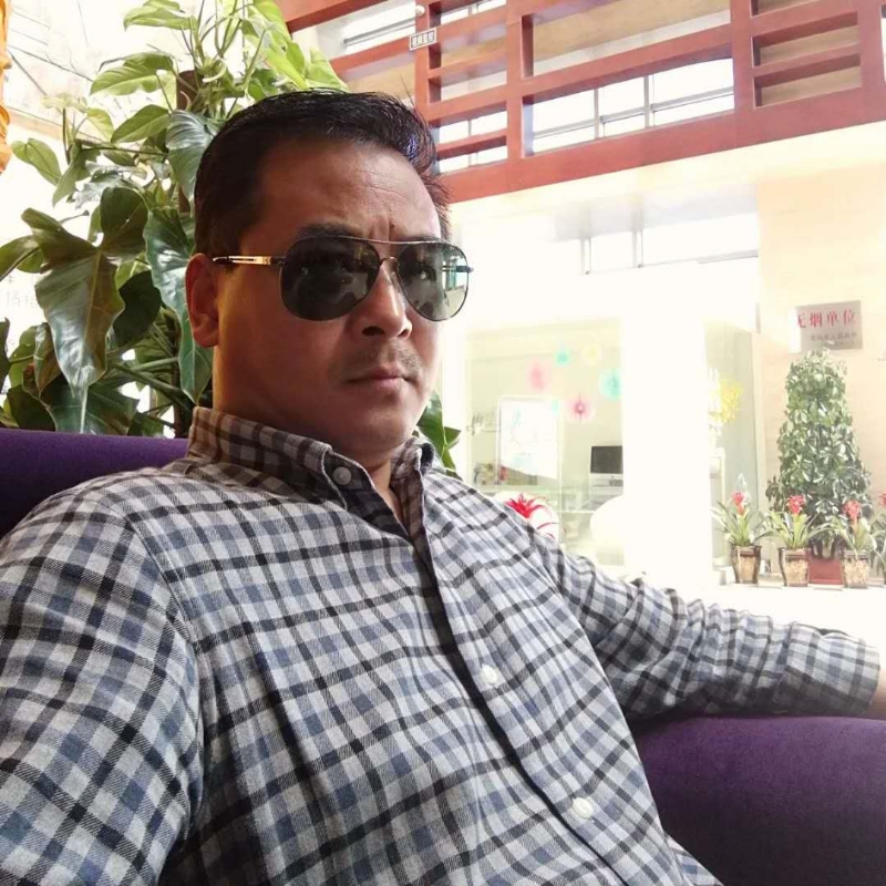 雪豹的第一张照片--烟台相亲服务中心