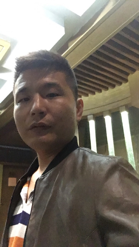 古月的第三张照片--烟台相亲服务中心