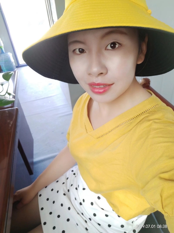 依若萱的第一张照片--烟台相亲服务中心