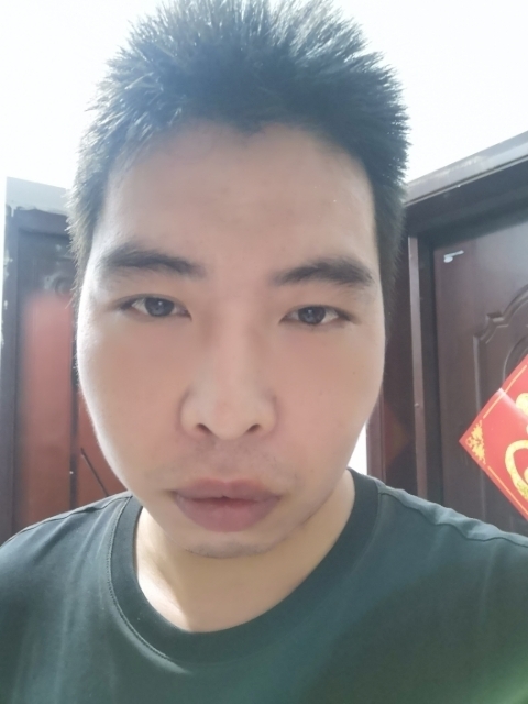 李益波的第二张照片--烟台相亲服务中心