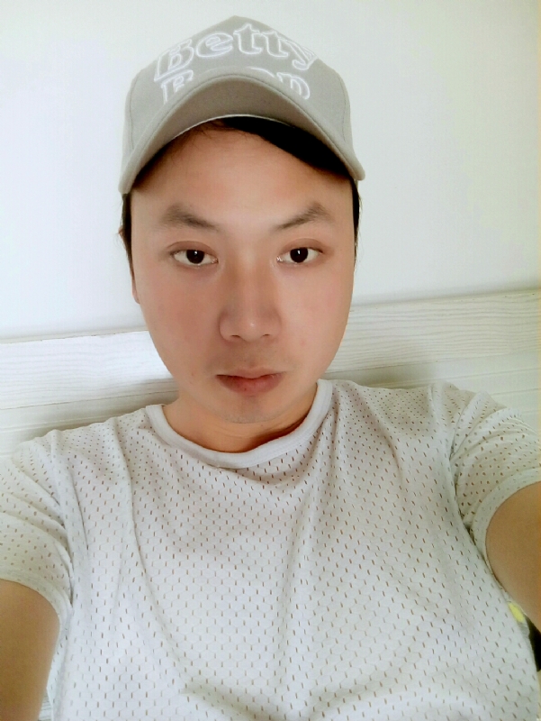 nyh的第一张照片--烟台相亲服务中心