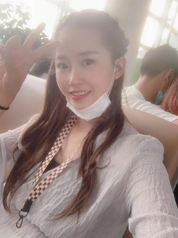 宁乙的第一张照片--烟台相亲服务中心