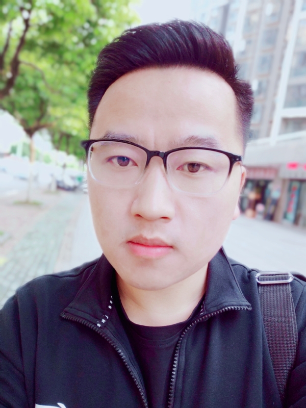 诚意找对象的第一张照片--烟台相亲服务中心