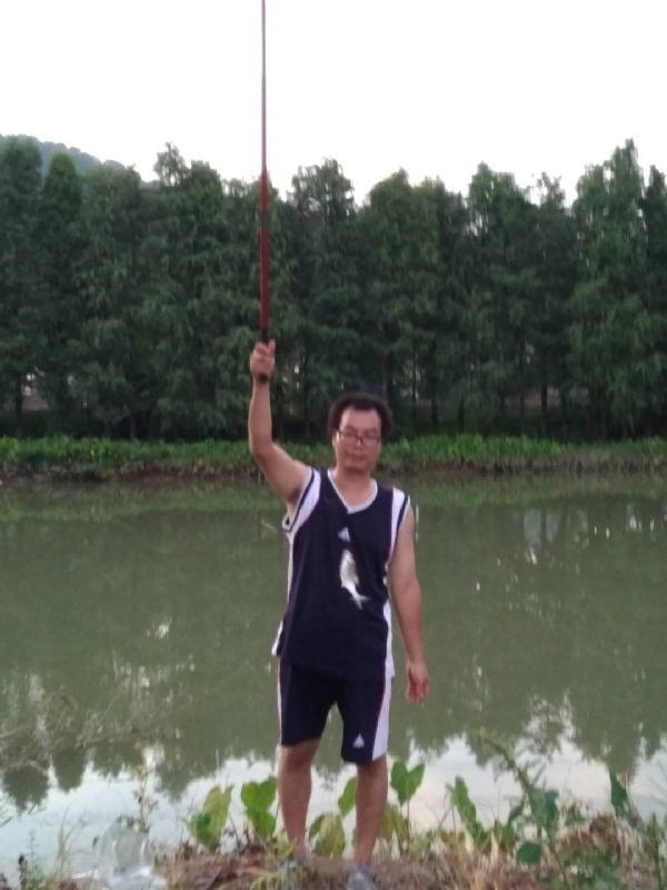 平凡人生的第二张照片--烟台相亲服务中心