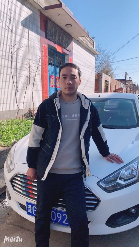 一片云的第一张照片--烟台相亲服务中心