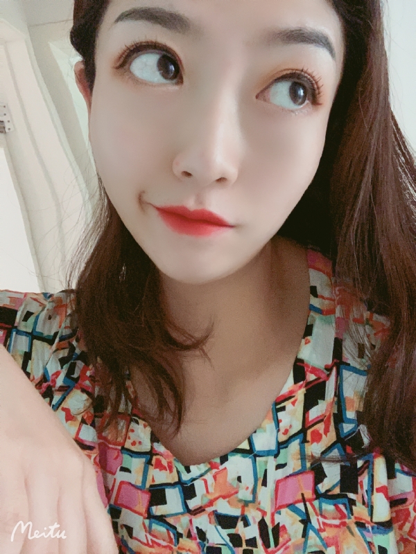 小布丁的第一张照片--烟台相亲服务中心