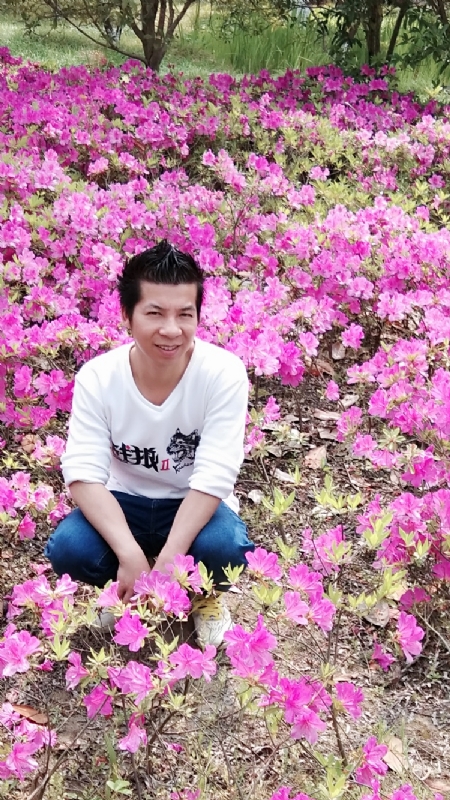 云淡风轻的第一张照片--烟台相亲服务中心