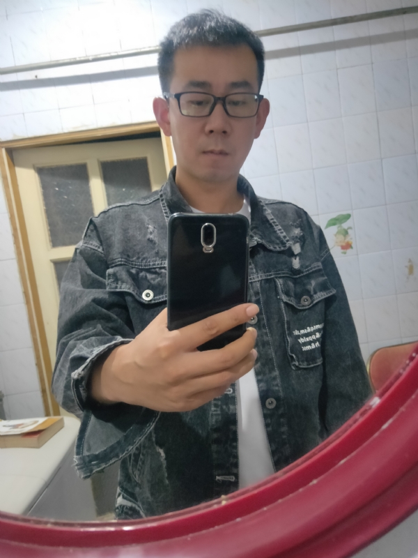 纸上谈兵的第一张照片--烟台相亲服务中心