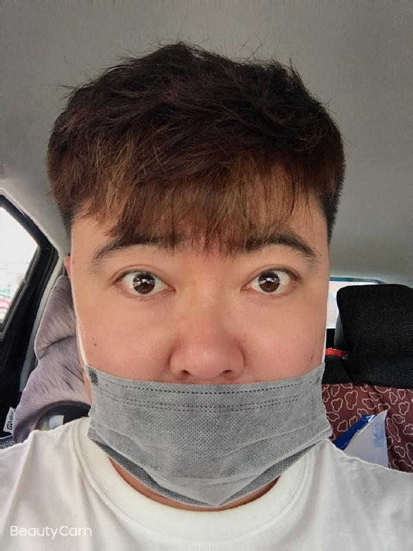 情有独钟的第一张照片--烟台相亲服务中心