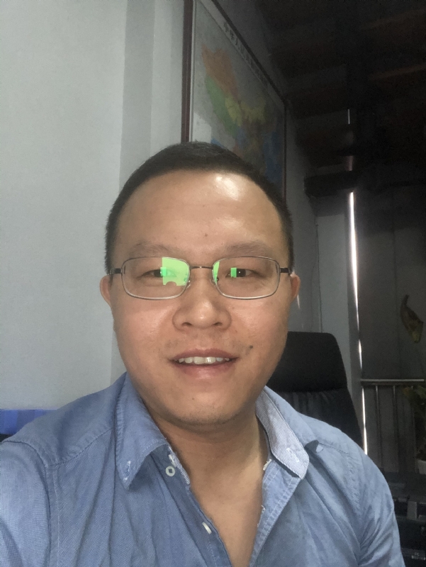 小吴的第一张照片--烟台相亲服务中心