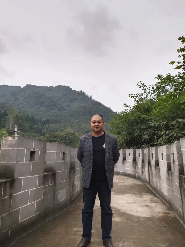 玉竹的第二张照片--烟台相亲服务中心