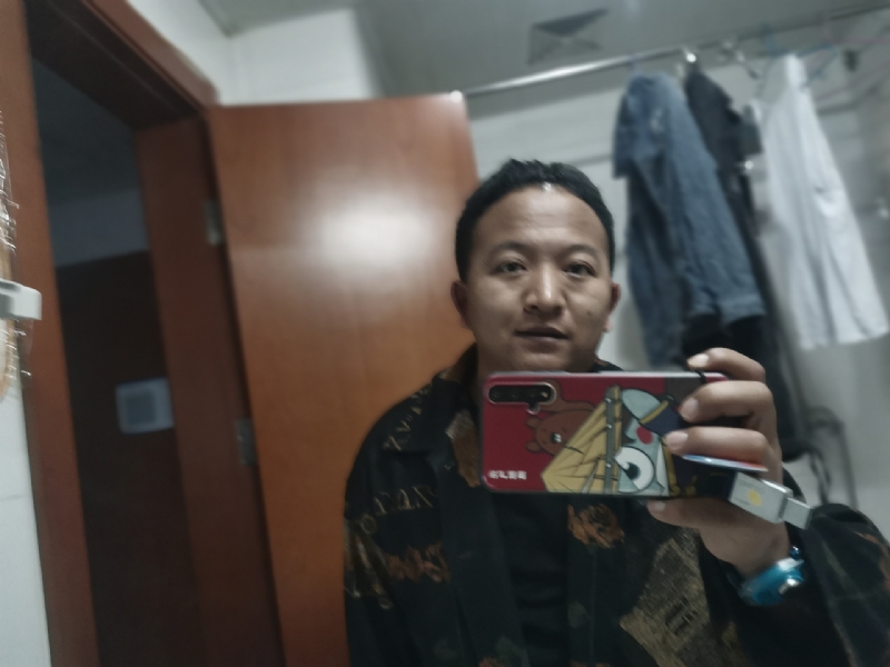 壕德的第一张照片--烟台相亲服务中心