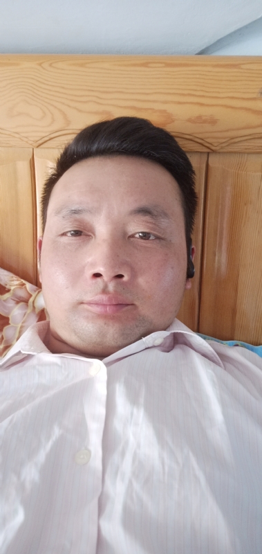 转角的第一张照片--烟台相亲服务中心