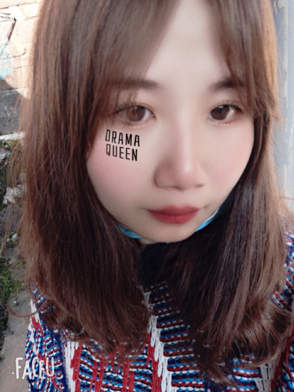 花开半夏的第一张照片--烟台相亲服务中心