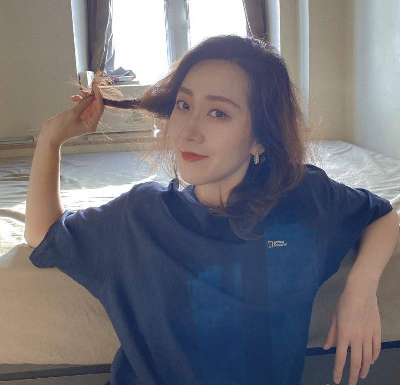 李雯雪的第三张照片--烟台相亲服务中心