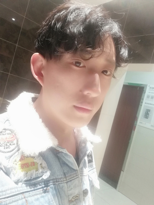 鲸落ii的第二张照片--烟台相亲服务中心