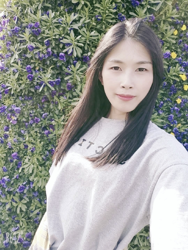 妍妍的第一张照片--烟台相亲服务中心