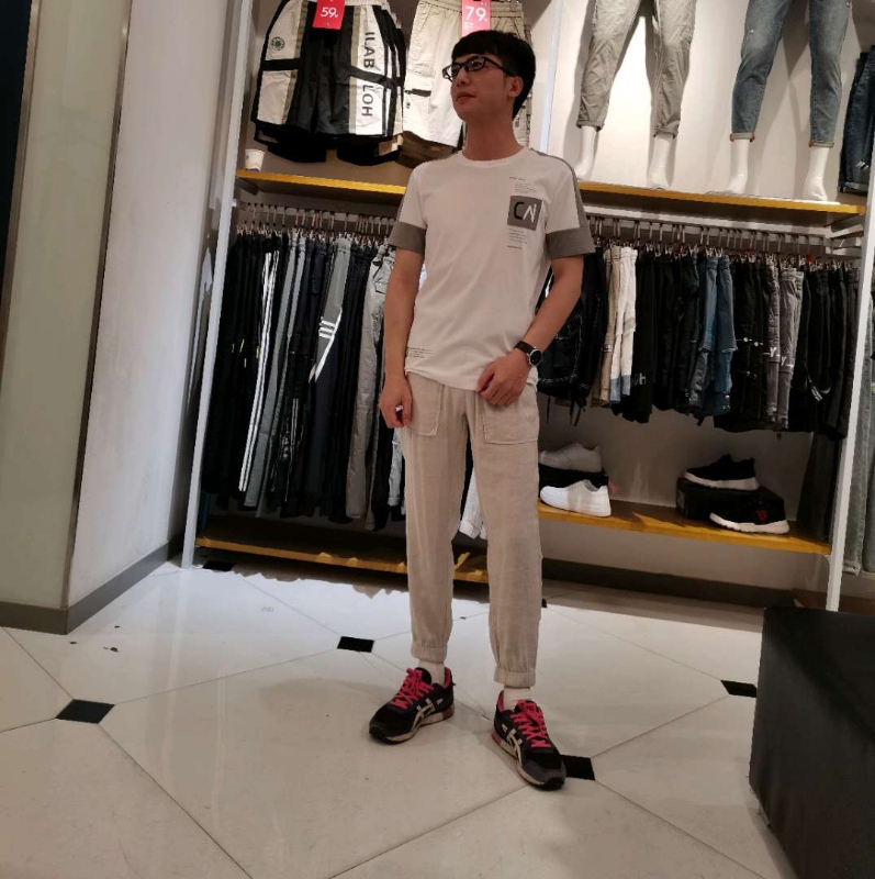 展昭的第四张照片--烟台相亲服务中心