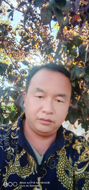 战狼的第一张照片--烟台相亲服务中心