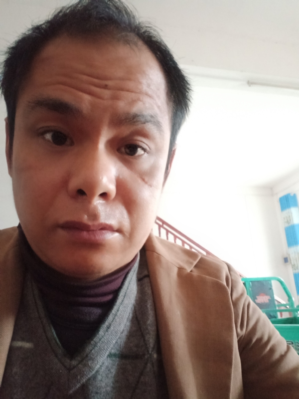 唐水果店发发发的第二张照片--烟台相亲服务中心