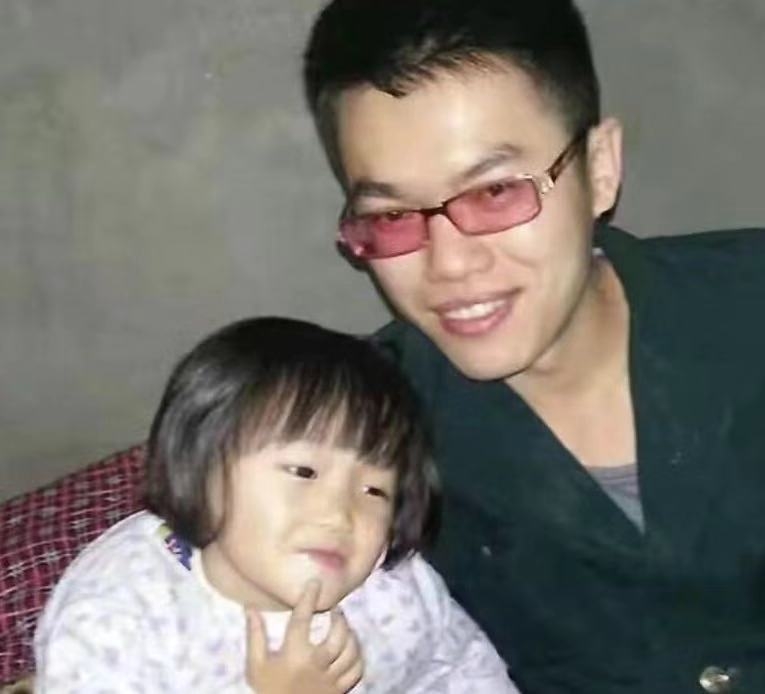 咖啡泡茶的第一张照片--烟台相亲服务中心