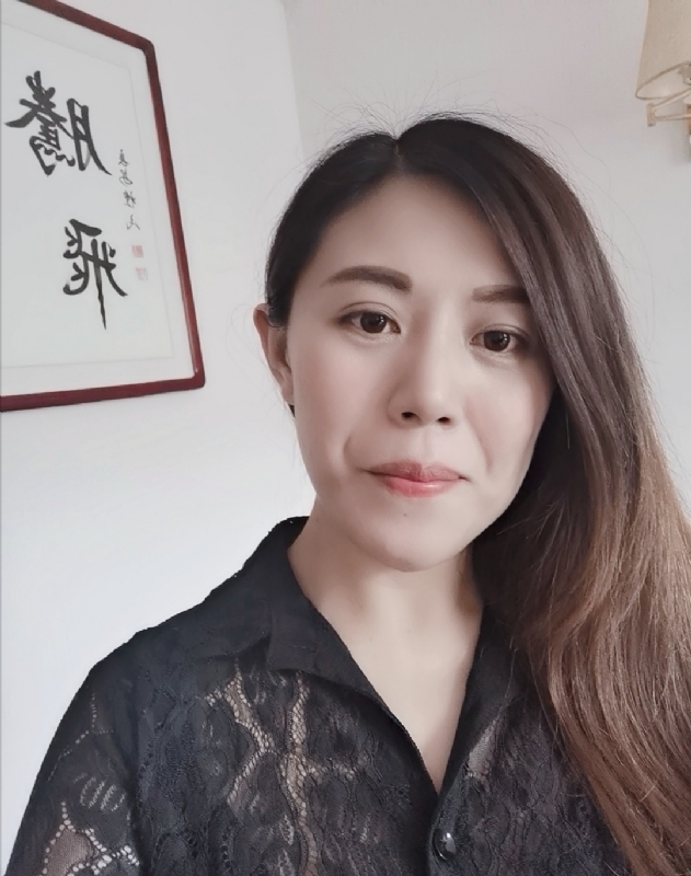 weiwei的第一张照片--烟台相亲服务中心