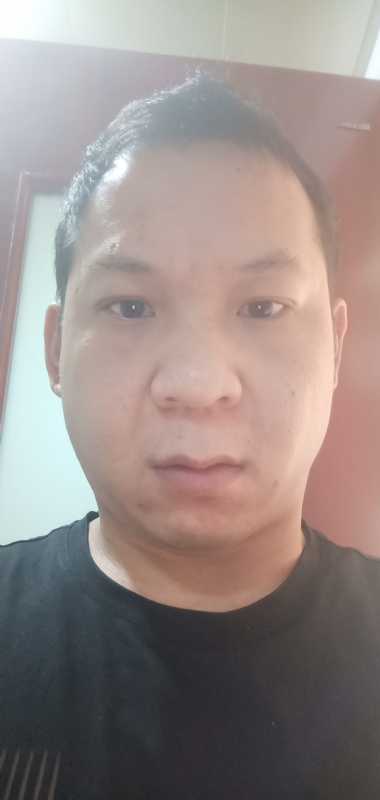 淡定的第一张照片--烟台相亲服务中心