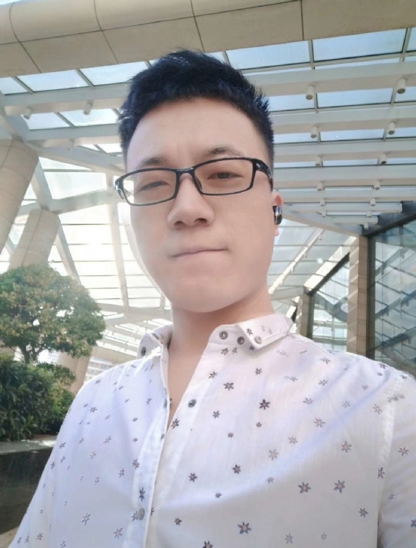 你是人间四月天的第一张照片--烟台相亲服务中心