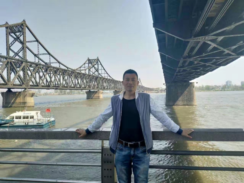 真心交友的第一张照片--烟台相亲服务中心