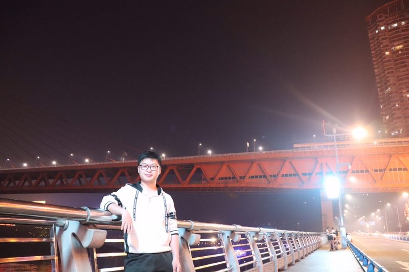 乀漓洛的第二张照片--烟台相亲服务中心