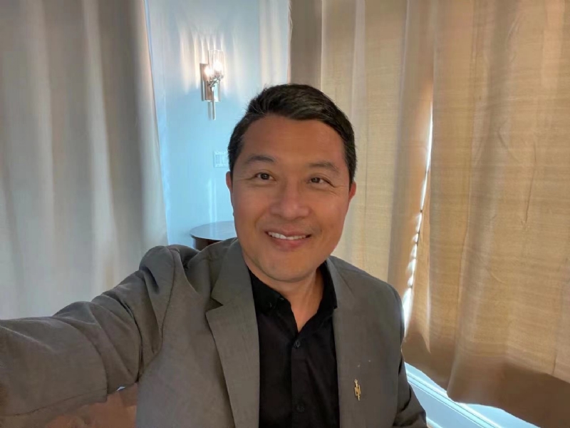 笑看风云的第一张照片--烟台相亲服务中心