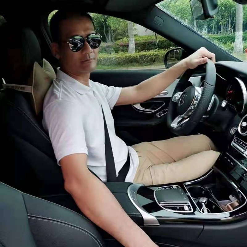 张睿展的第一张照片--烟台相亲服务中心