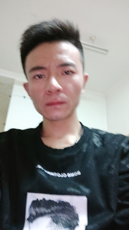 苗子的第二张照片--烟台相亲服务中心