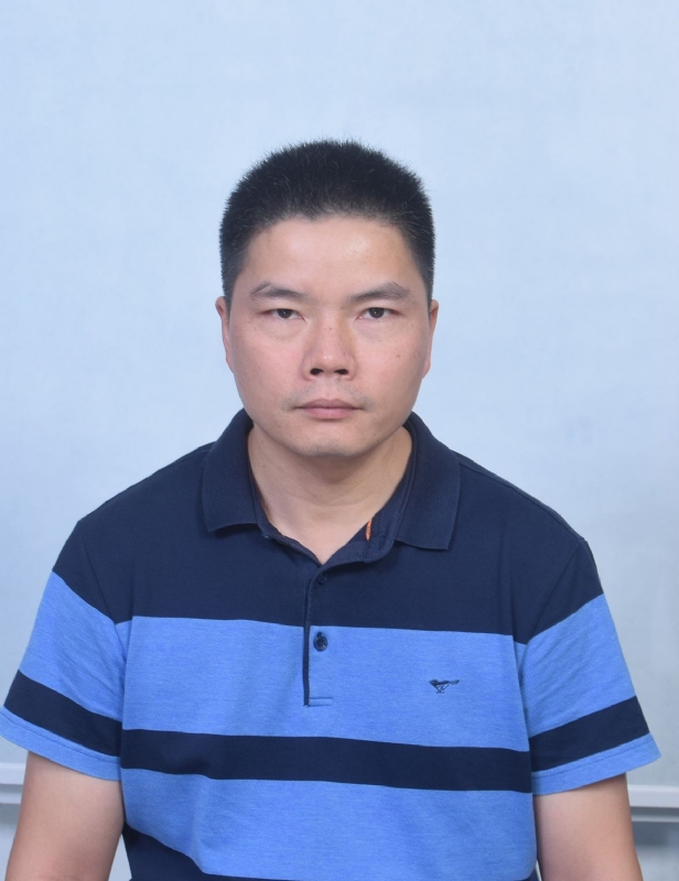 古男的第一张照片--烟台相亲服务中心