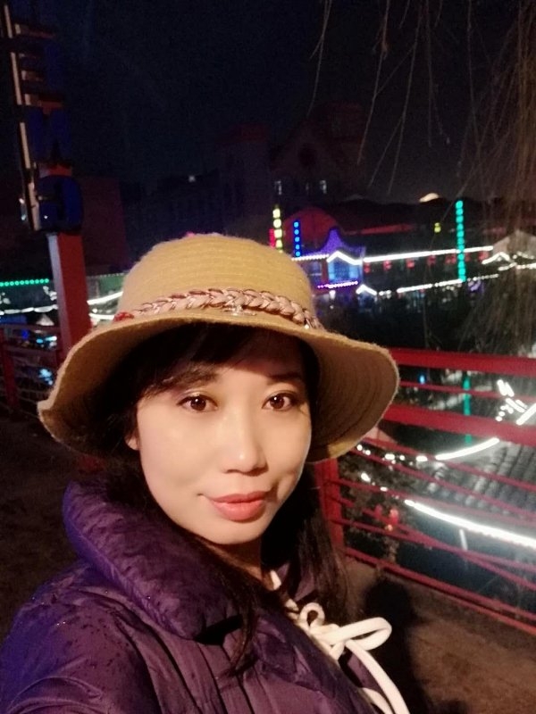 阳光明媚的第一张照片--烟台相亲服务中心