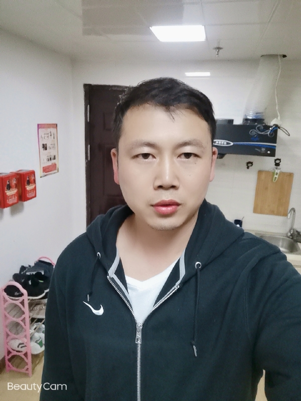 暖暖的风的第一张照片--烟台相亲服务中心