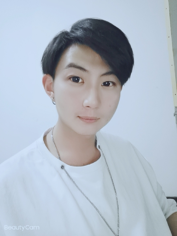 漠然的第二张照片--烟台相亲服务中心