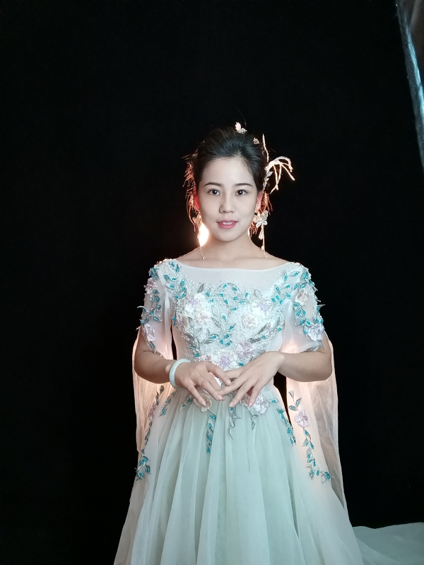 橙子的第一张照片--烟台相亲服务中心