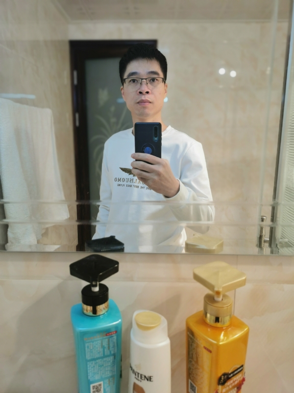 期待缘分的第二张照片--烟台相亲服务中心