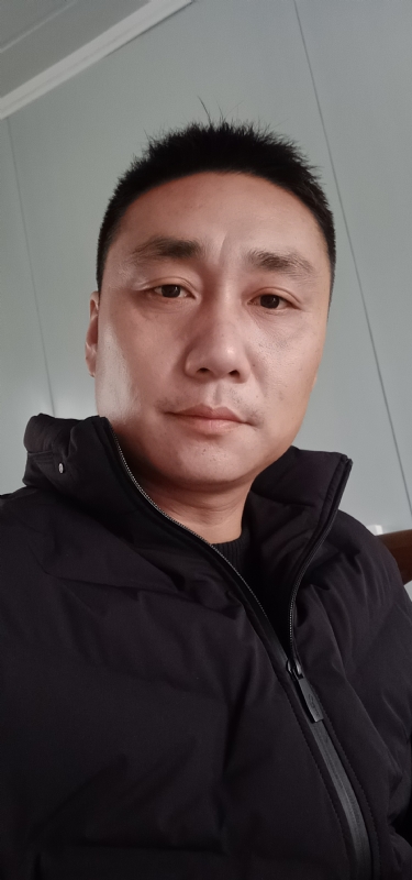 辉煌人生的第一张照片--烟台相亲服务中心